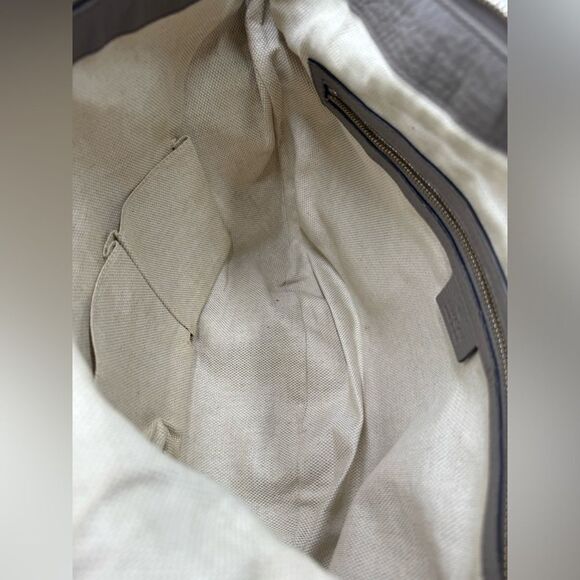 Auth Gucci Gray SoHo Large Messenger Hobo Bag - Picture 12 of 16